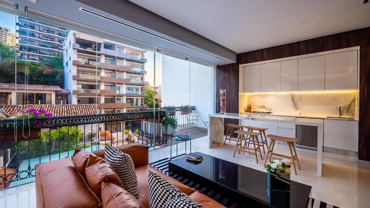 Pier 57- 309 Beautiful 2 Bedroom Condo In Romantic Zone Puerto Vallarta
