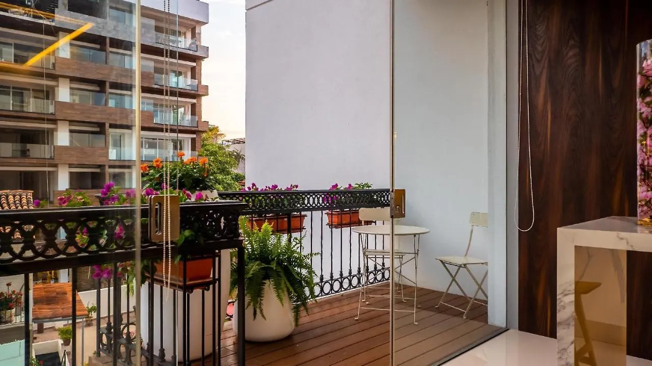 Pier 57- 309 Beautiful 2 Bedroom Condo In Romantic Zone 푸에르토 발라타 펜션